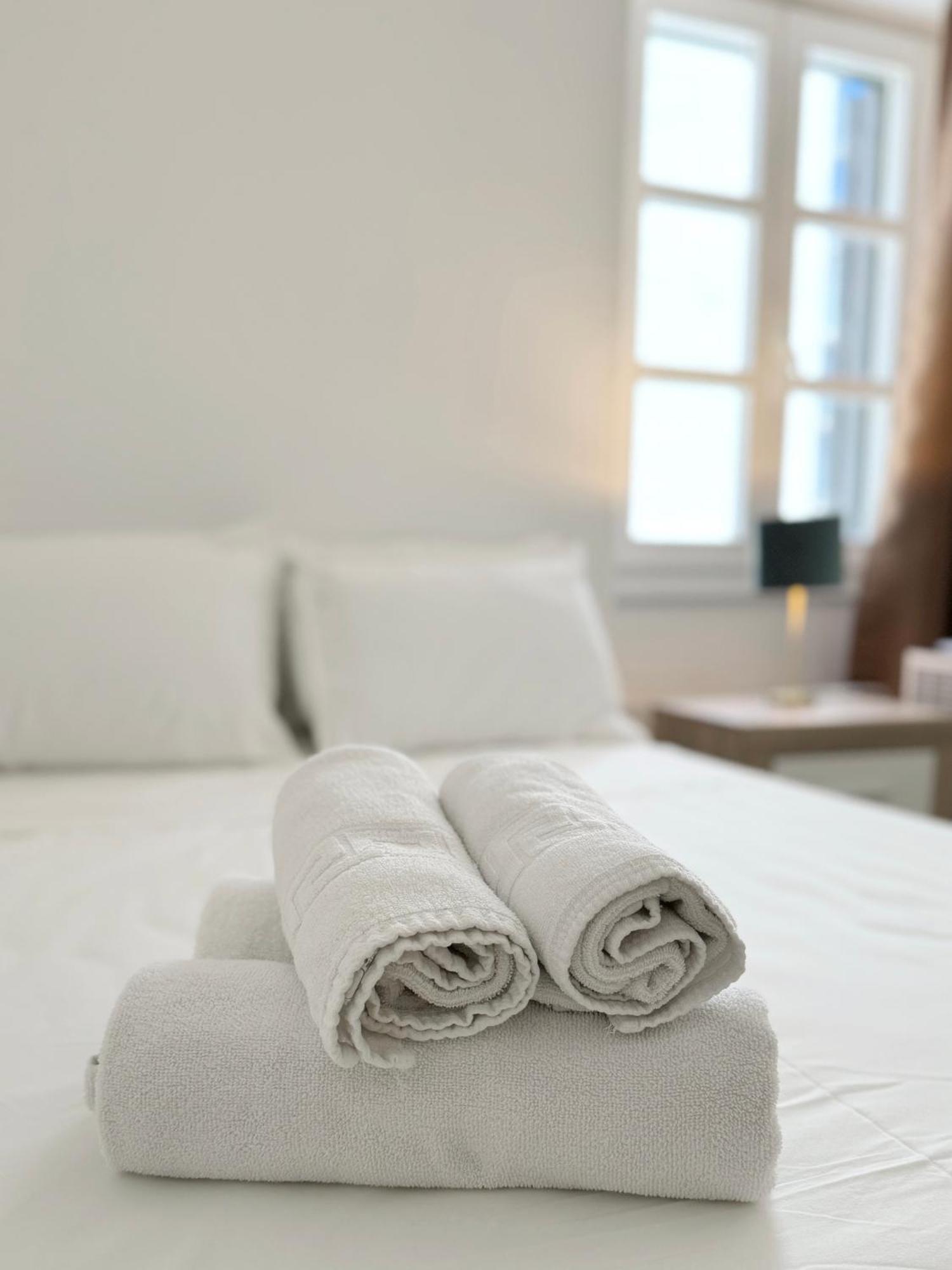 Deluxe City Centre Two Bedroom - Grand Central House Gibraltar Buitenkant foto