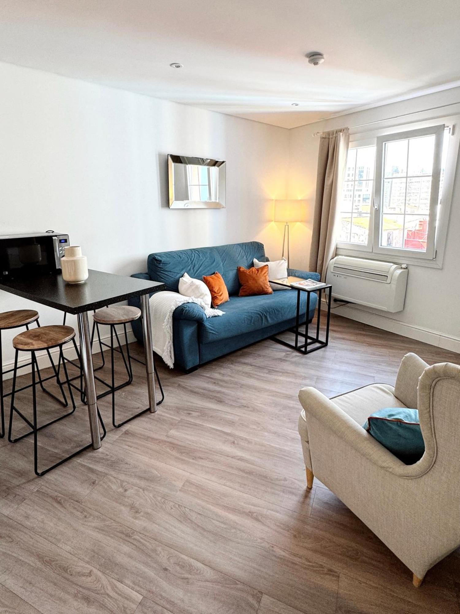 Deluxe City Centre Two Bedroom - Grand Central House Gibraltar Buitenkant foto